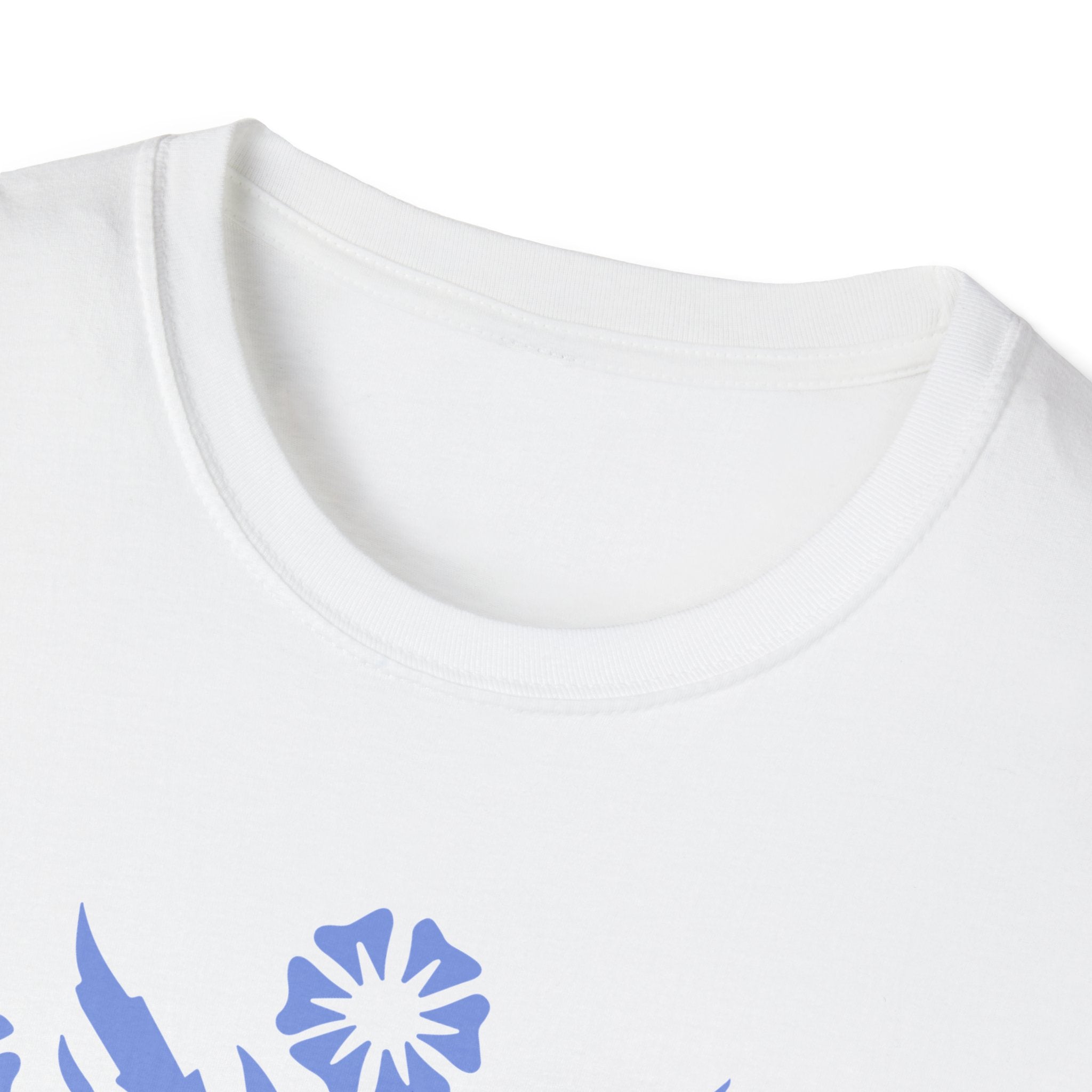 Vintage Corningware-Inspired T-Shirt | Retro Blue Cornflower Dish Design - Deez Teez